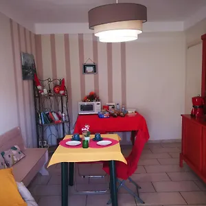 https://ca-di-toni.hotelitalianriviera.com
