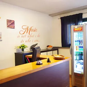 Music Couette-café